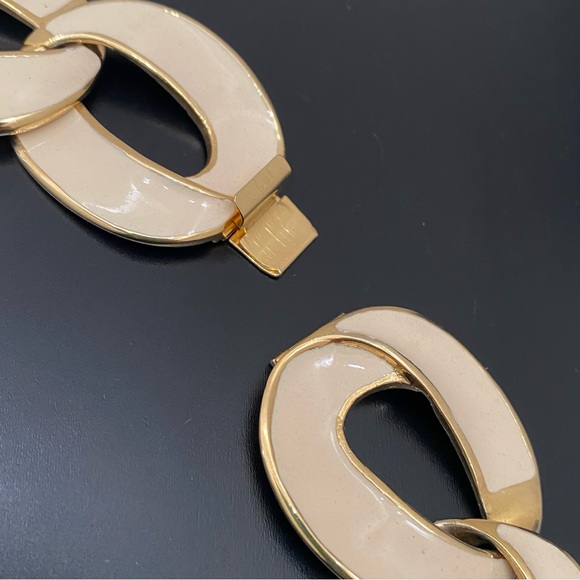 Vintage Unsigned Enameled Cream Gold-tone Chunky Chain Necklace 138g. - Picture 13 of 15
